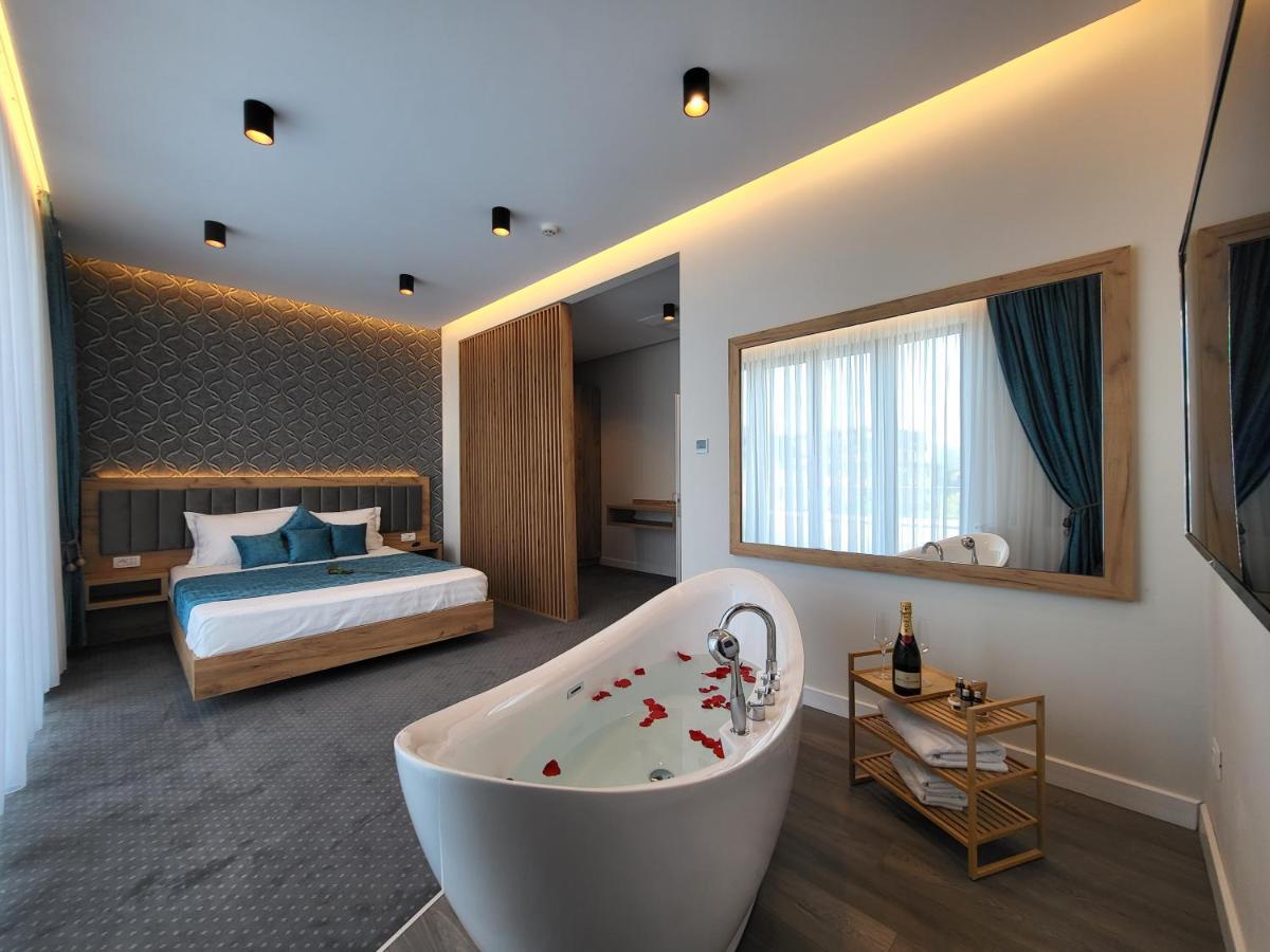 Hotel Excellence Bucharest Luaran gambar