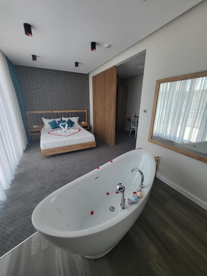 Hotel Excellence Bucharest Luaran gambar