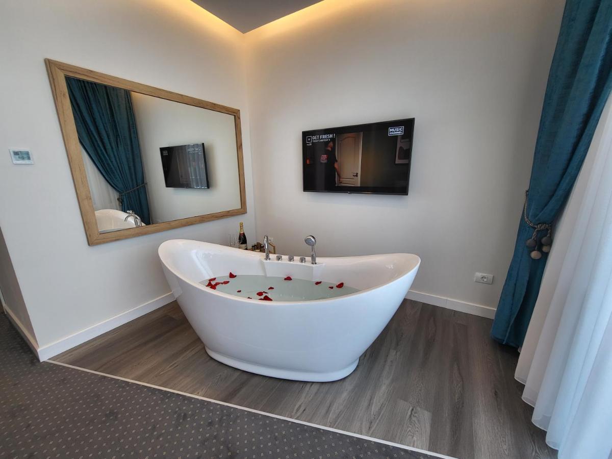 Hotel Excellence Bucharest Luaran gambar
